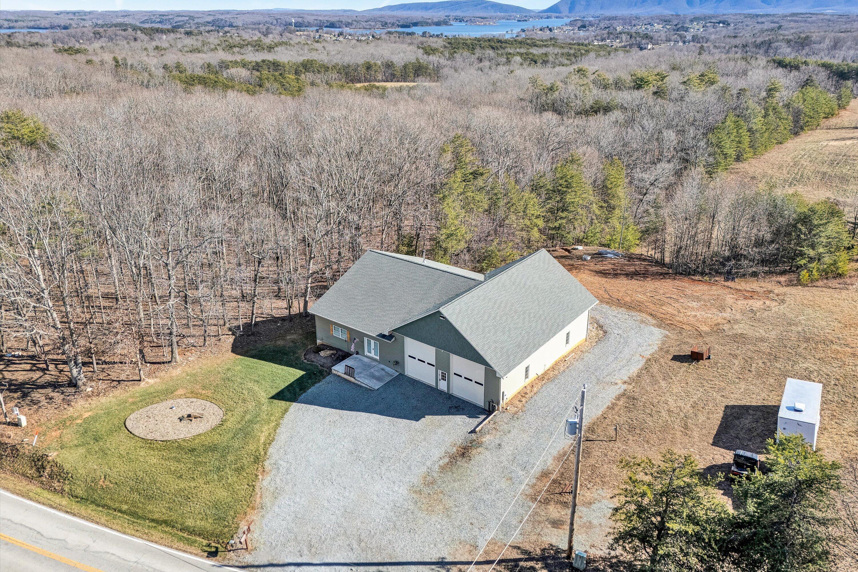 2680 Bluewater DR