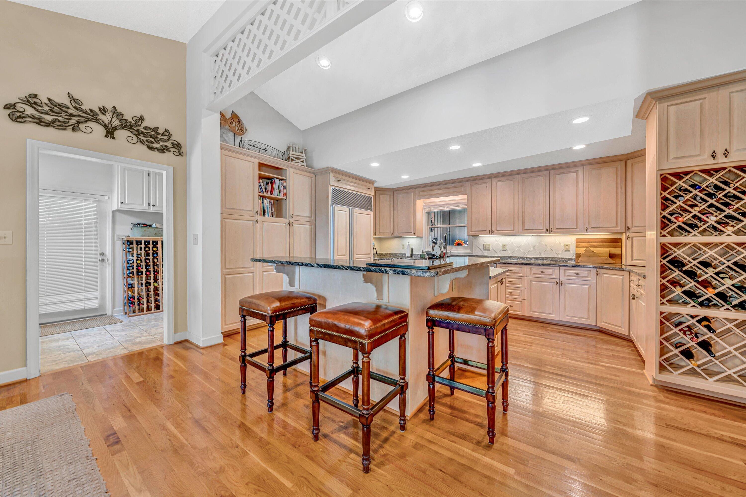 150 Providence LN