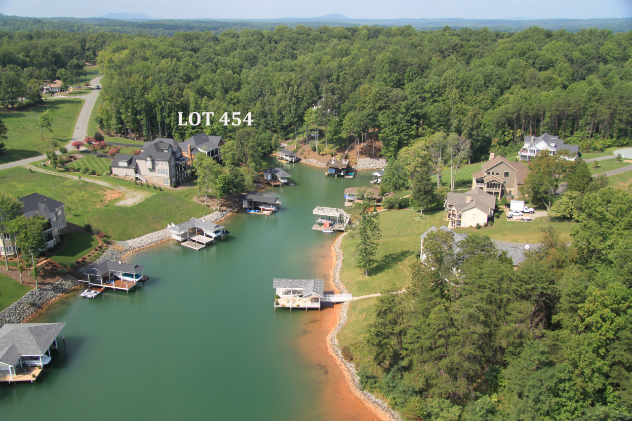 LOT 454 EAST POINTE DR