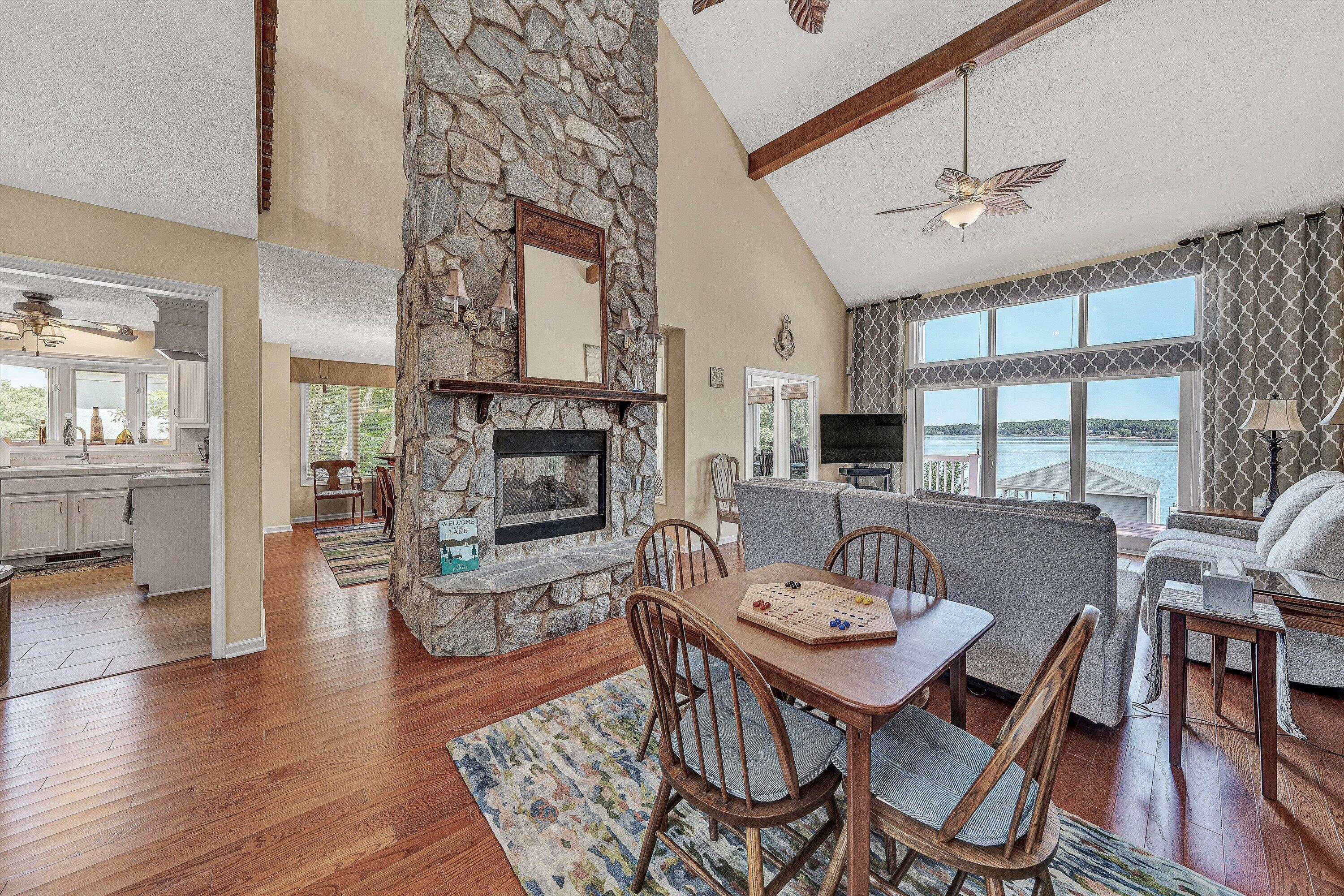 226 Pine Bay DR