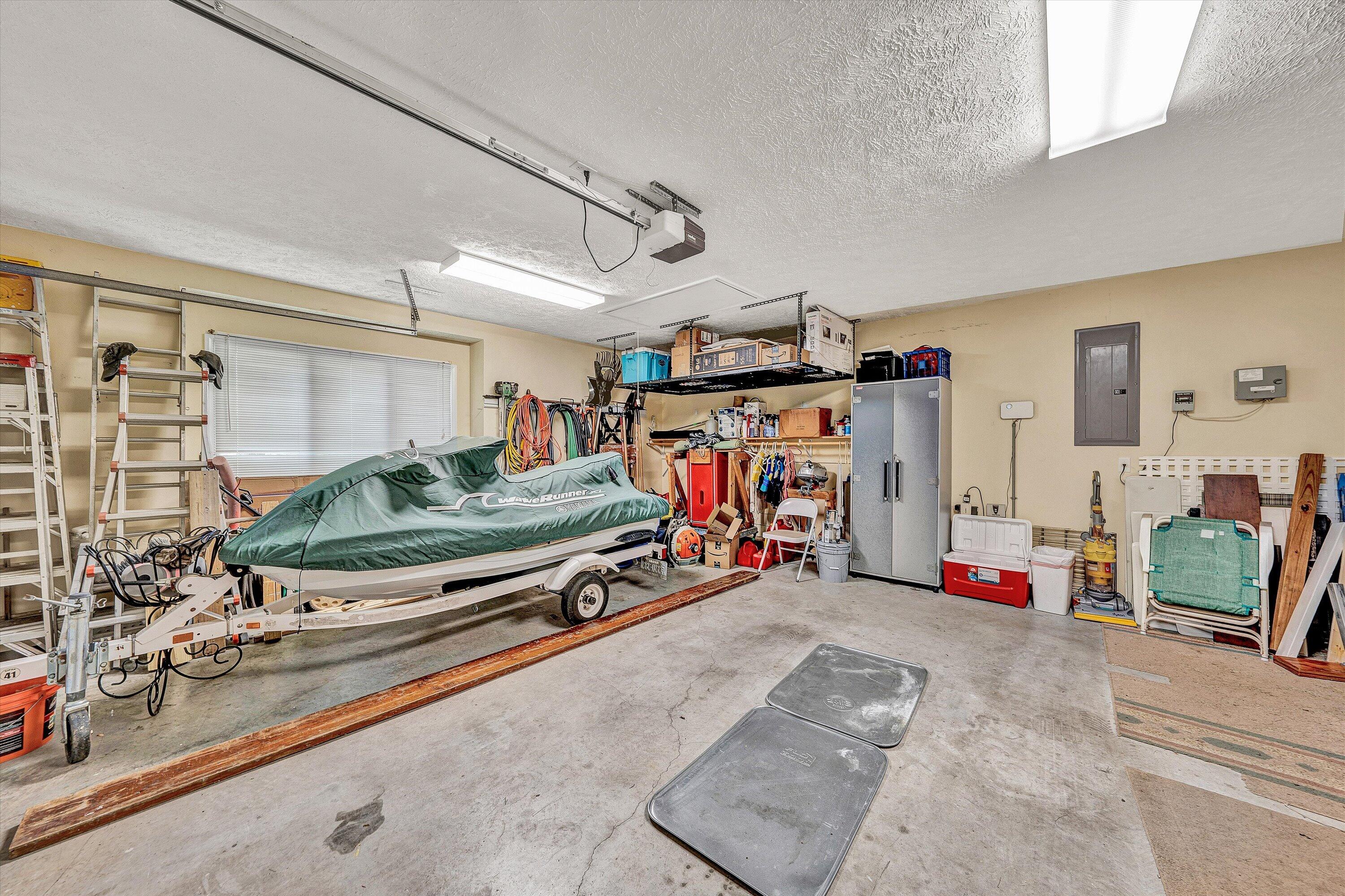 226 Pine Bay DR