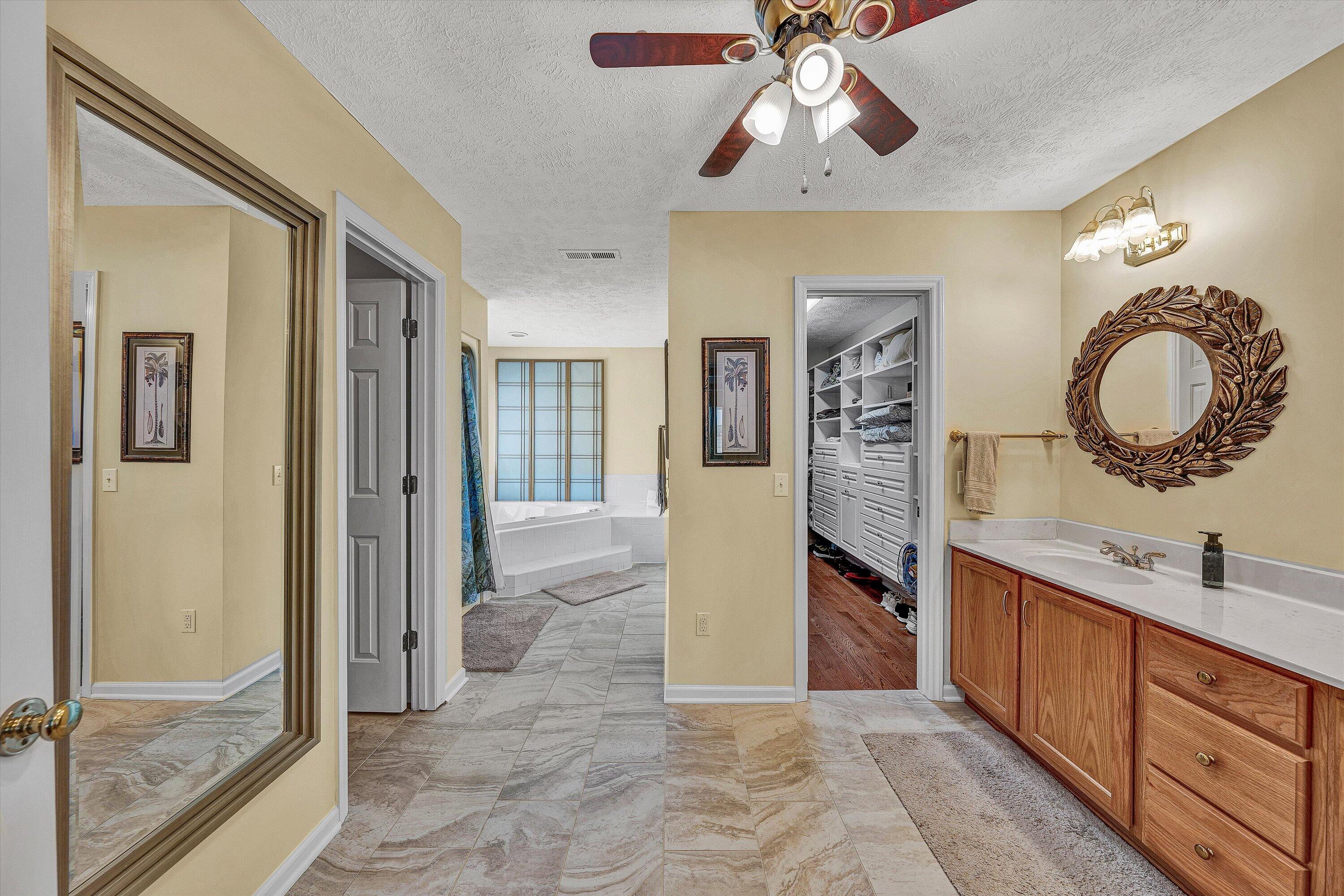 226 Pine Bay DR