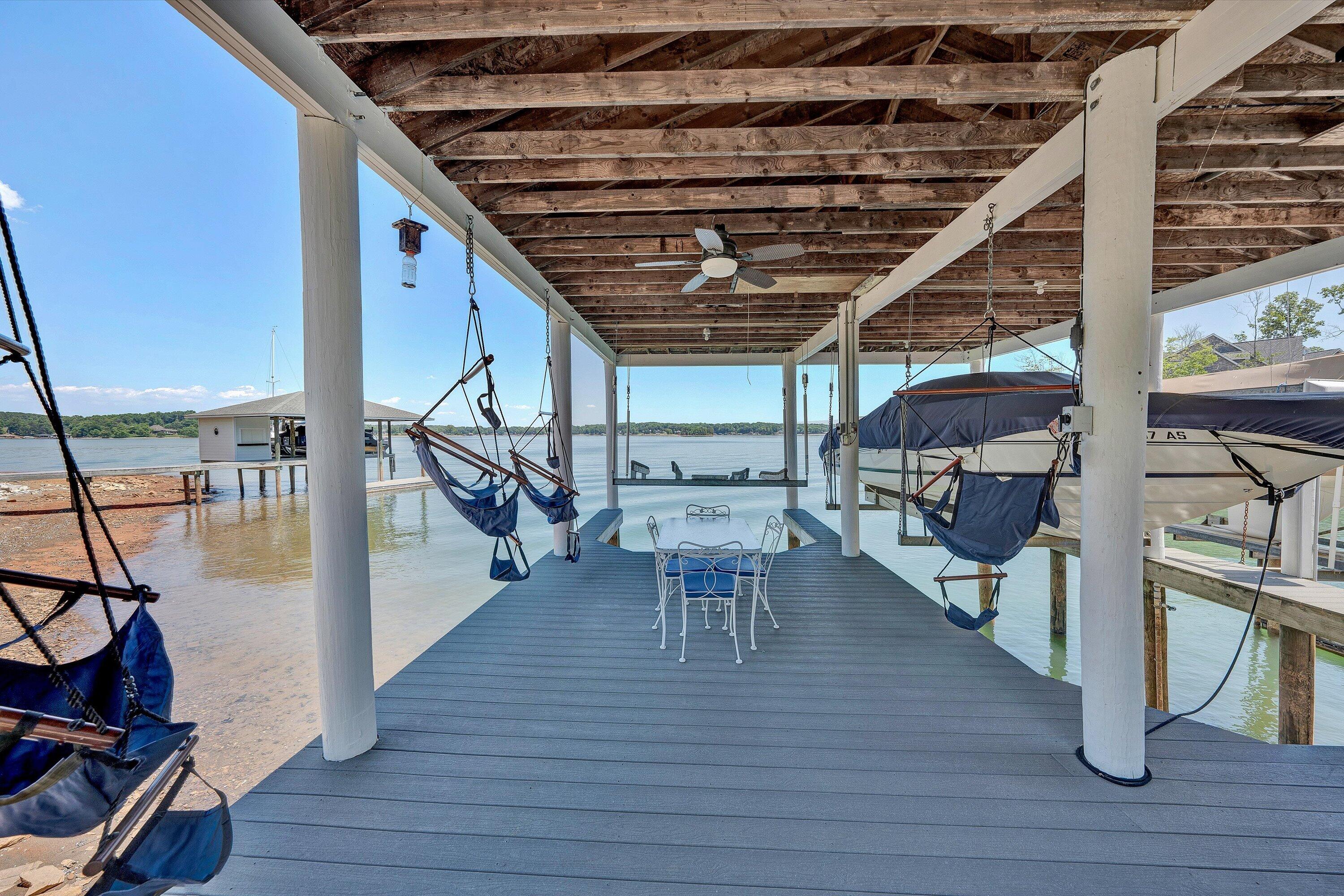 226 Pine Bay DR