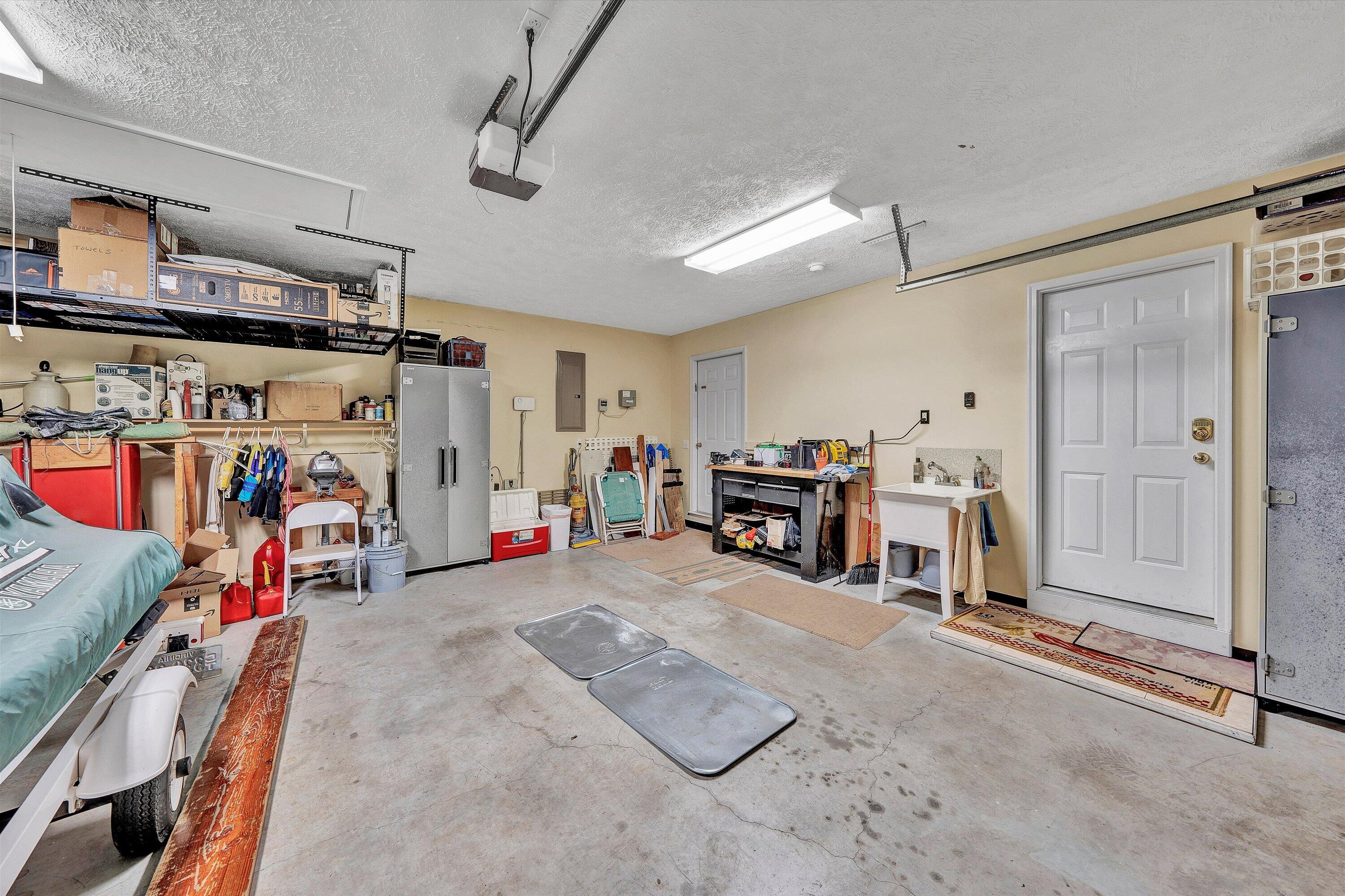 226 Pine Bay DR