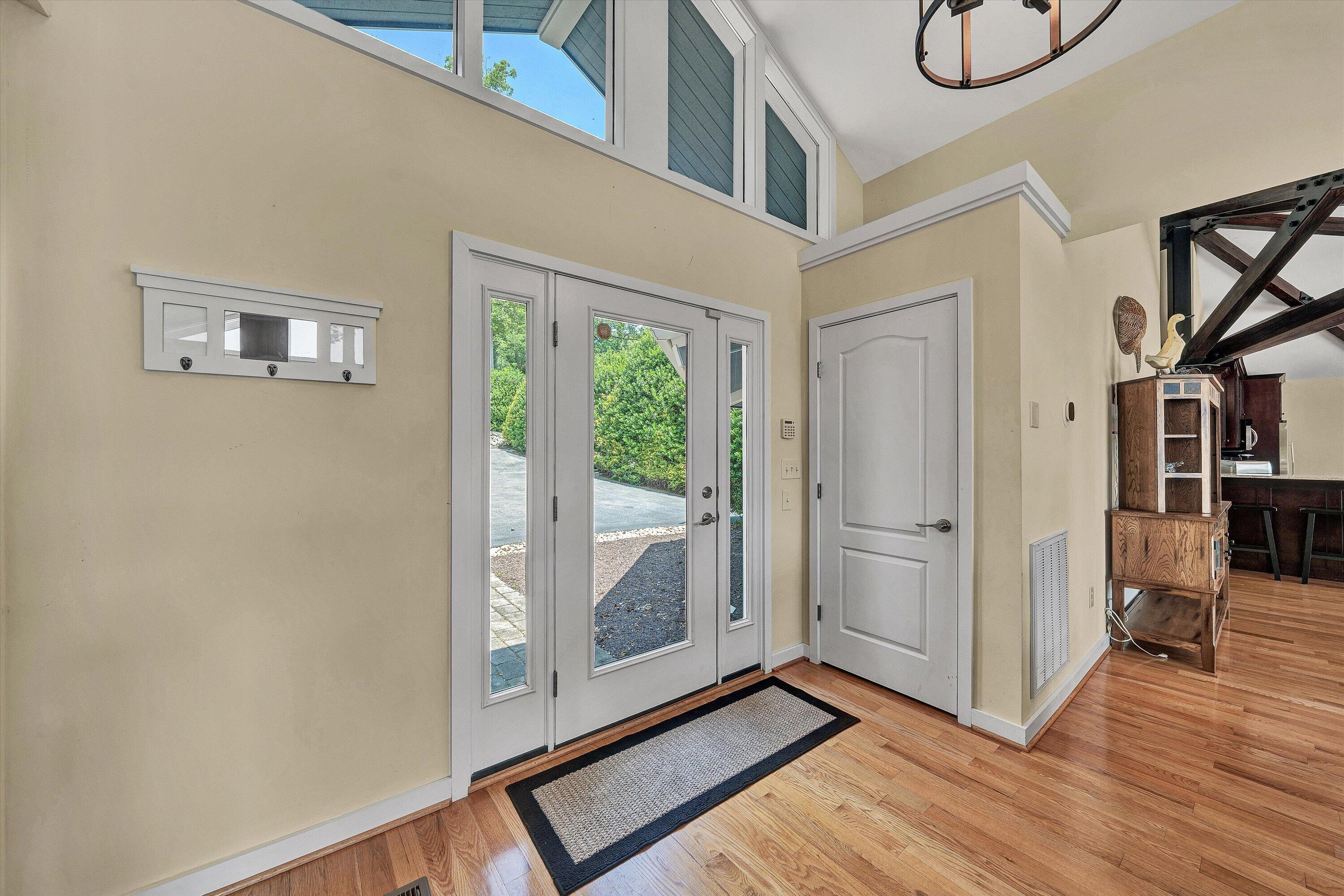 207 Winding WAY