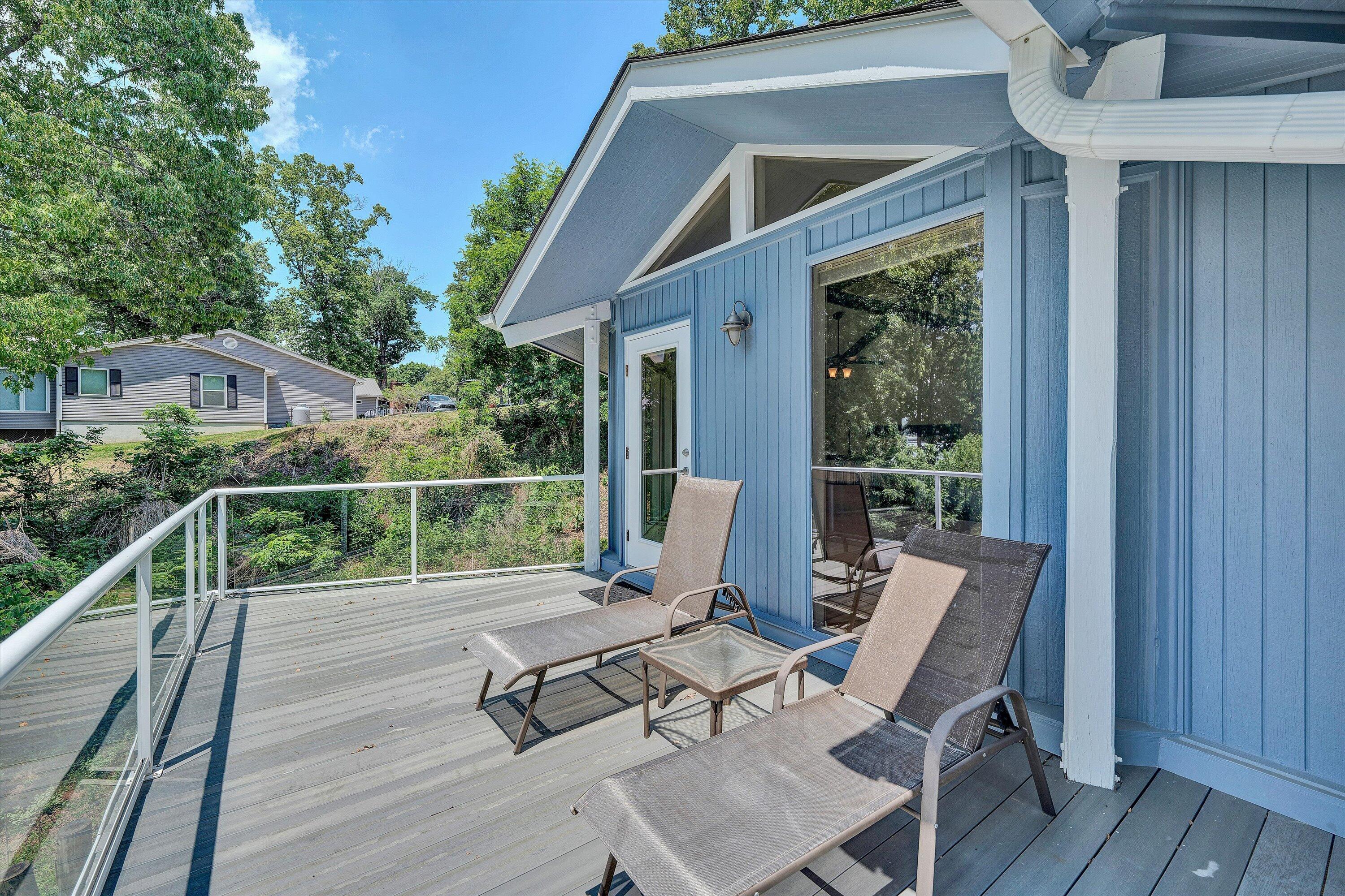 207 Winding WAY