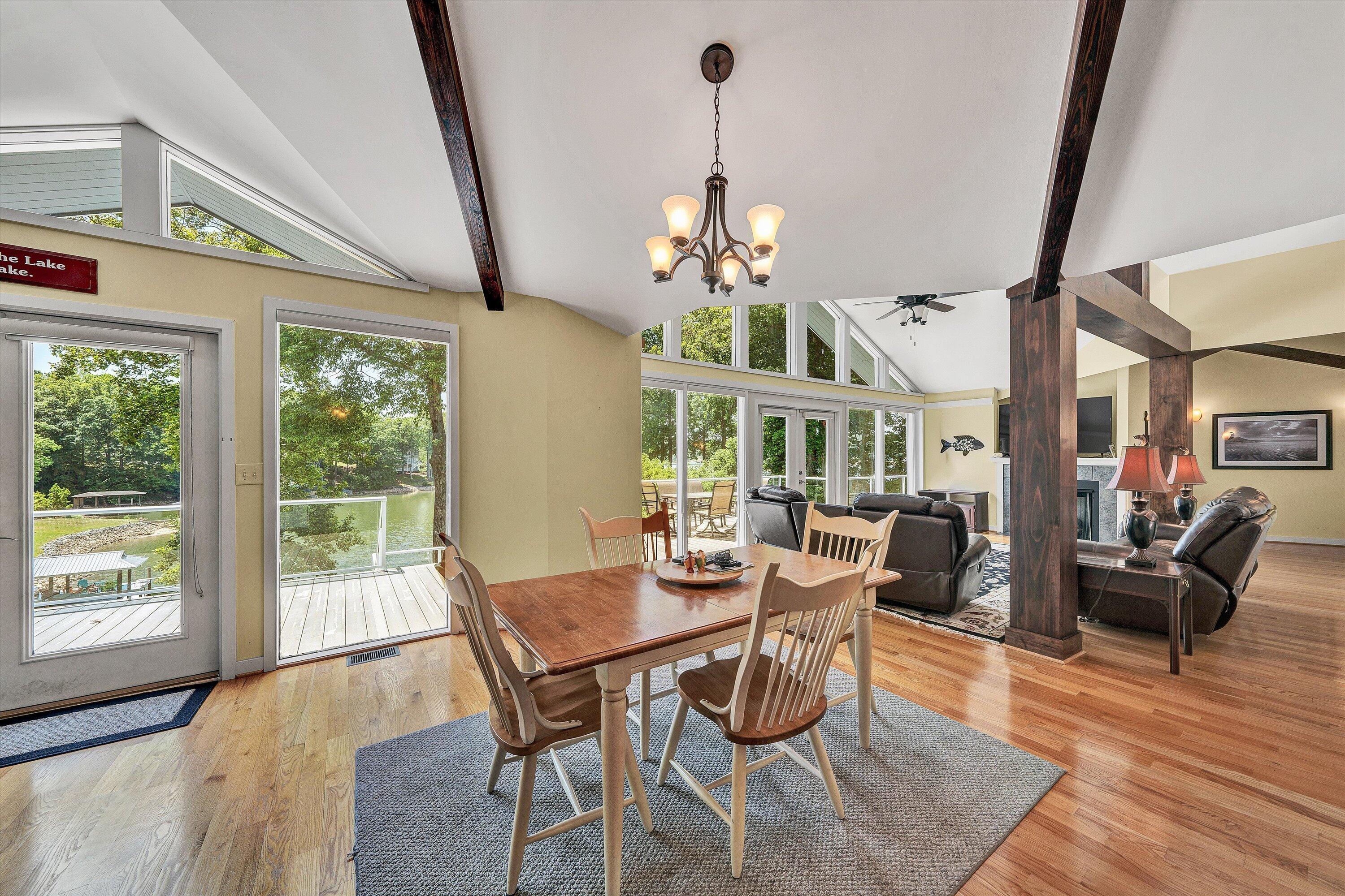 207 Winding WAY