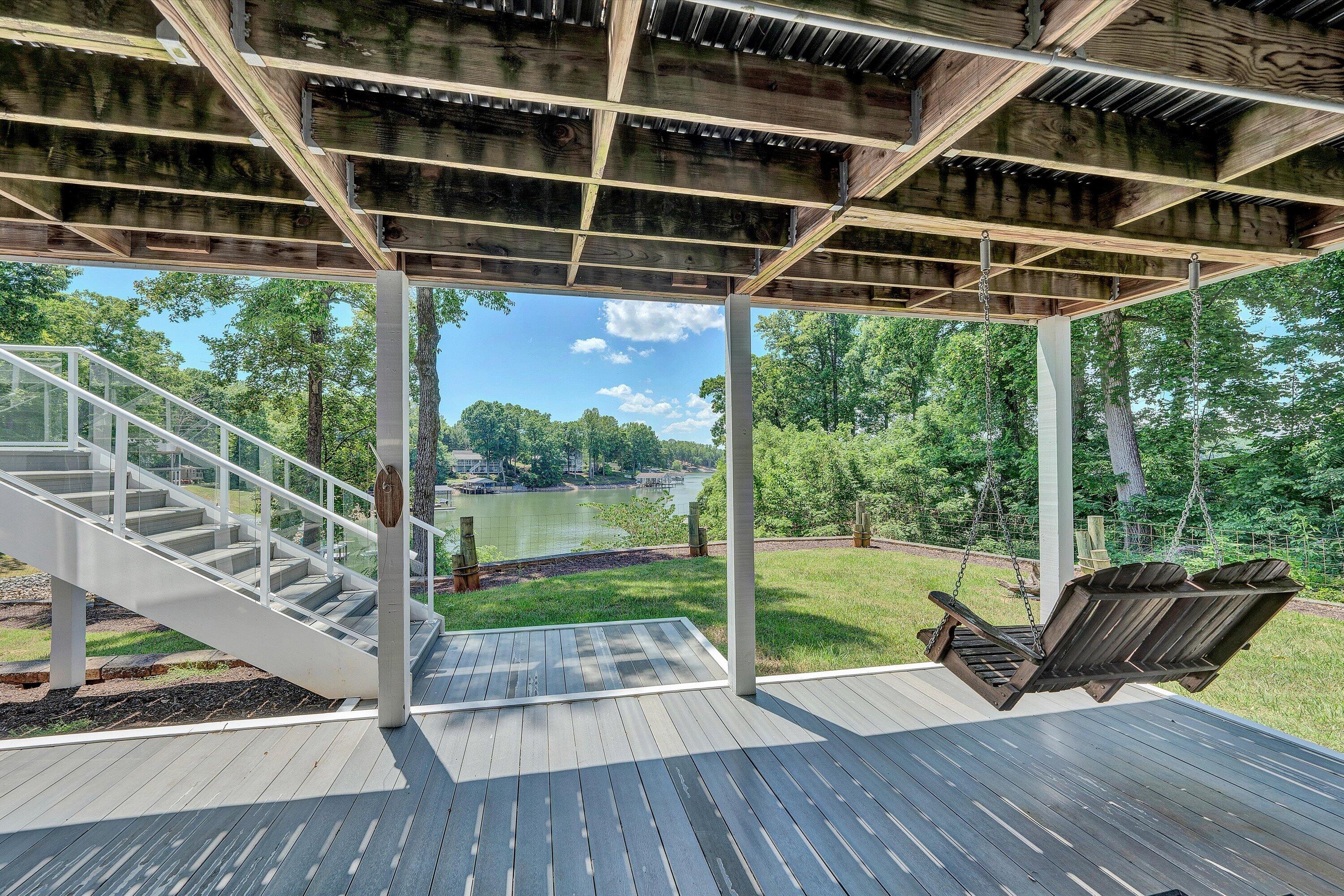 207 Winding WAY