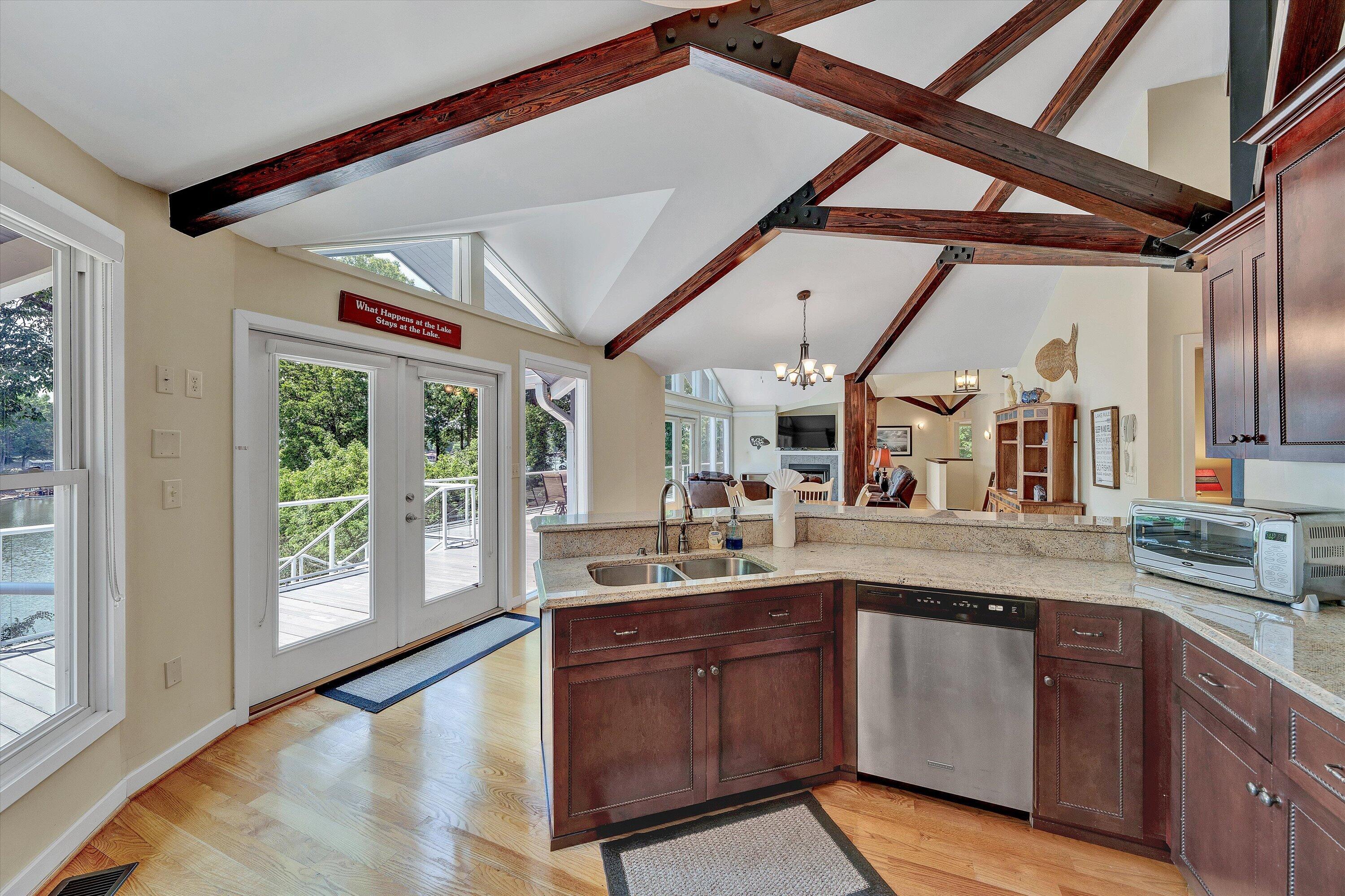 207 Winding WAY