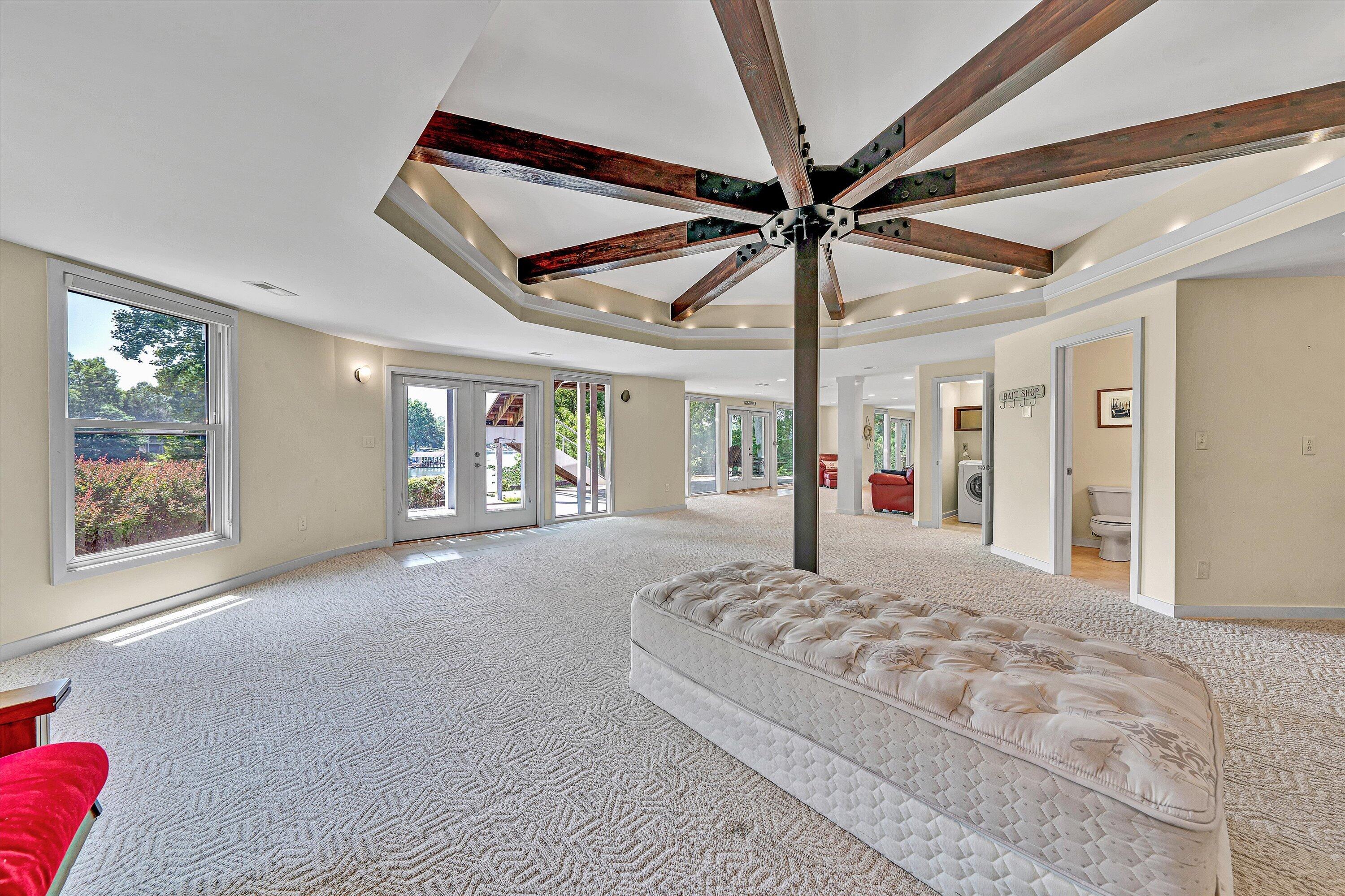 207 Winding WAY