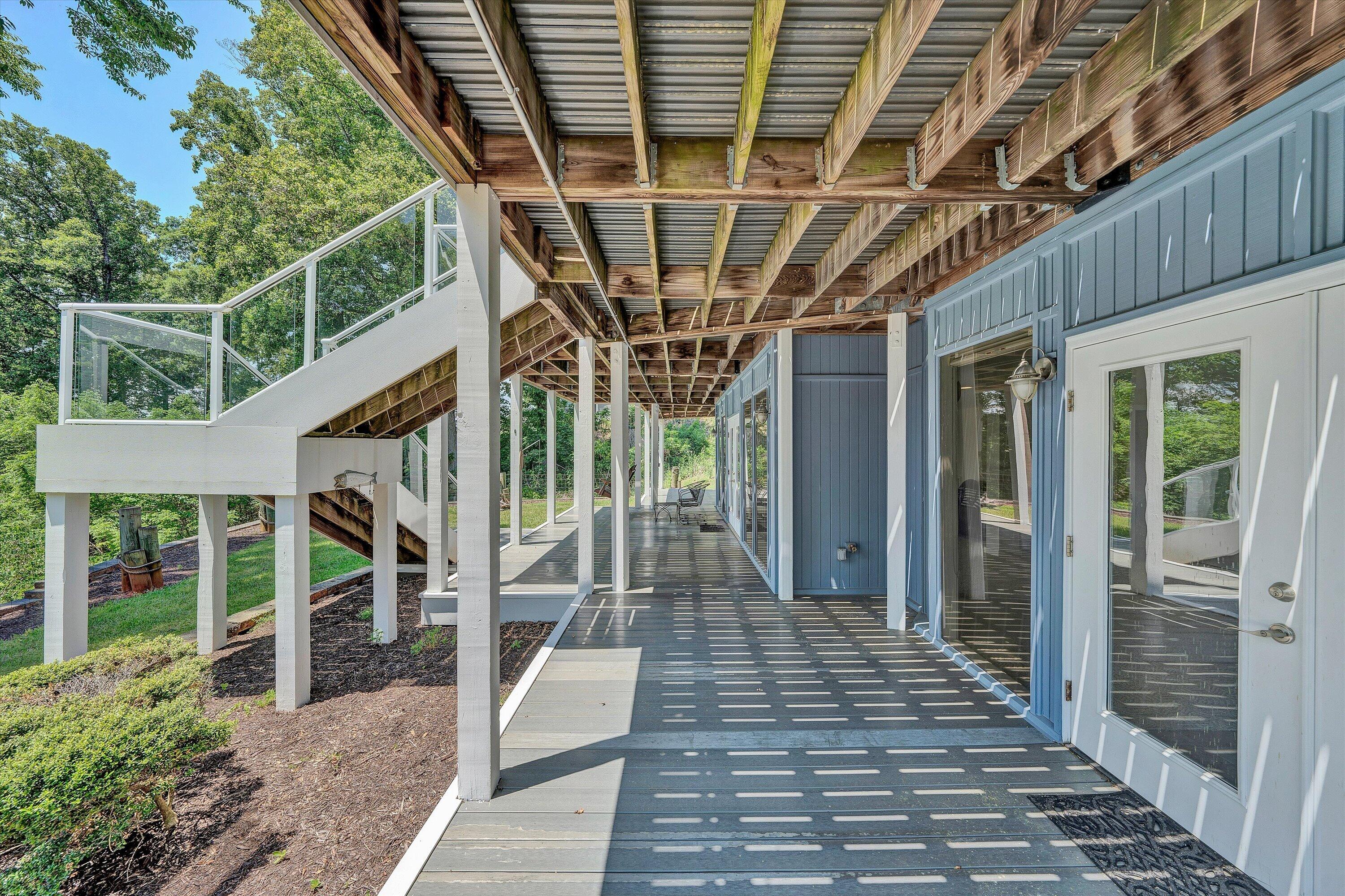 207 Winding WAY