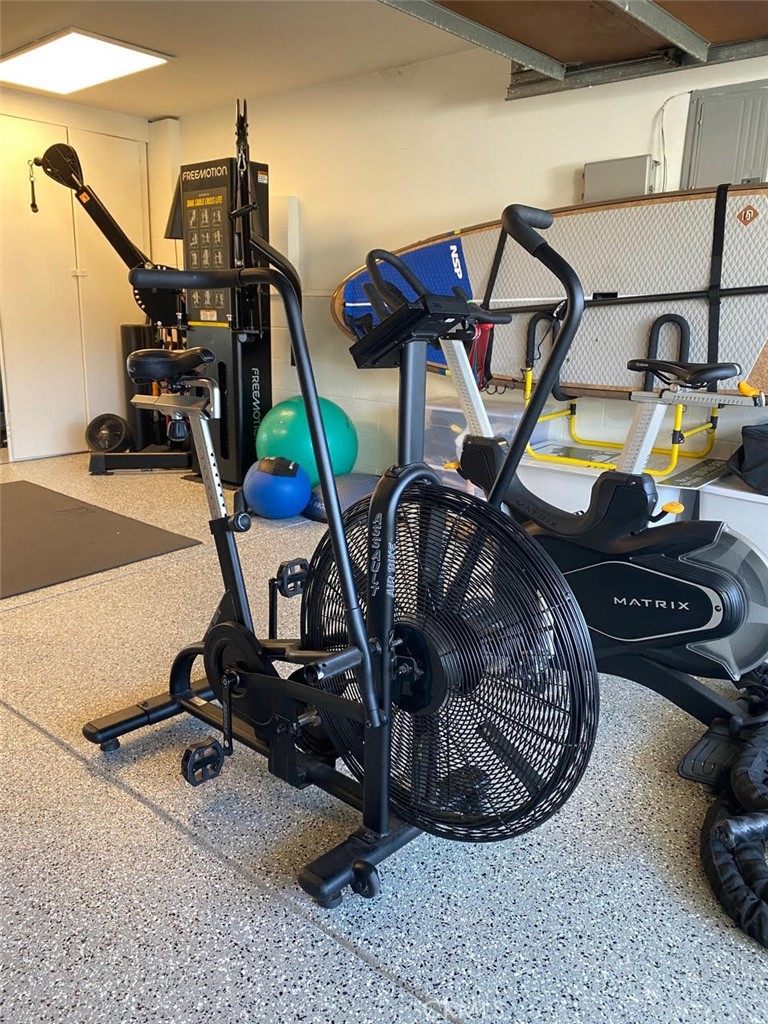 1712 Manhattan Avenue