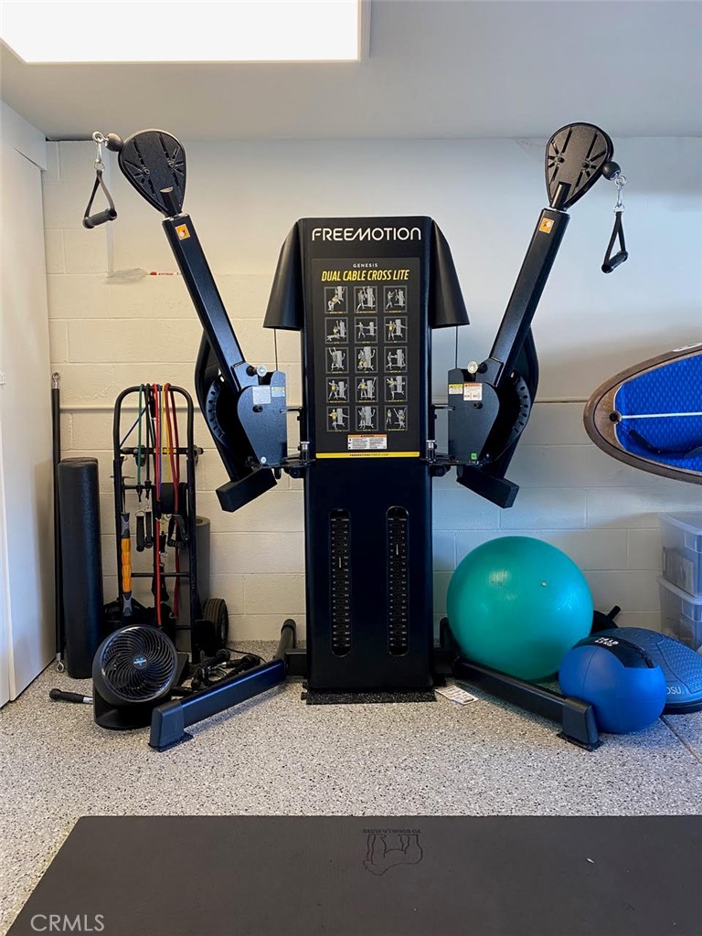 1712 Manhattan Avenue