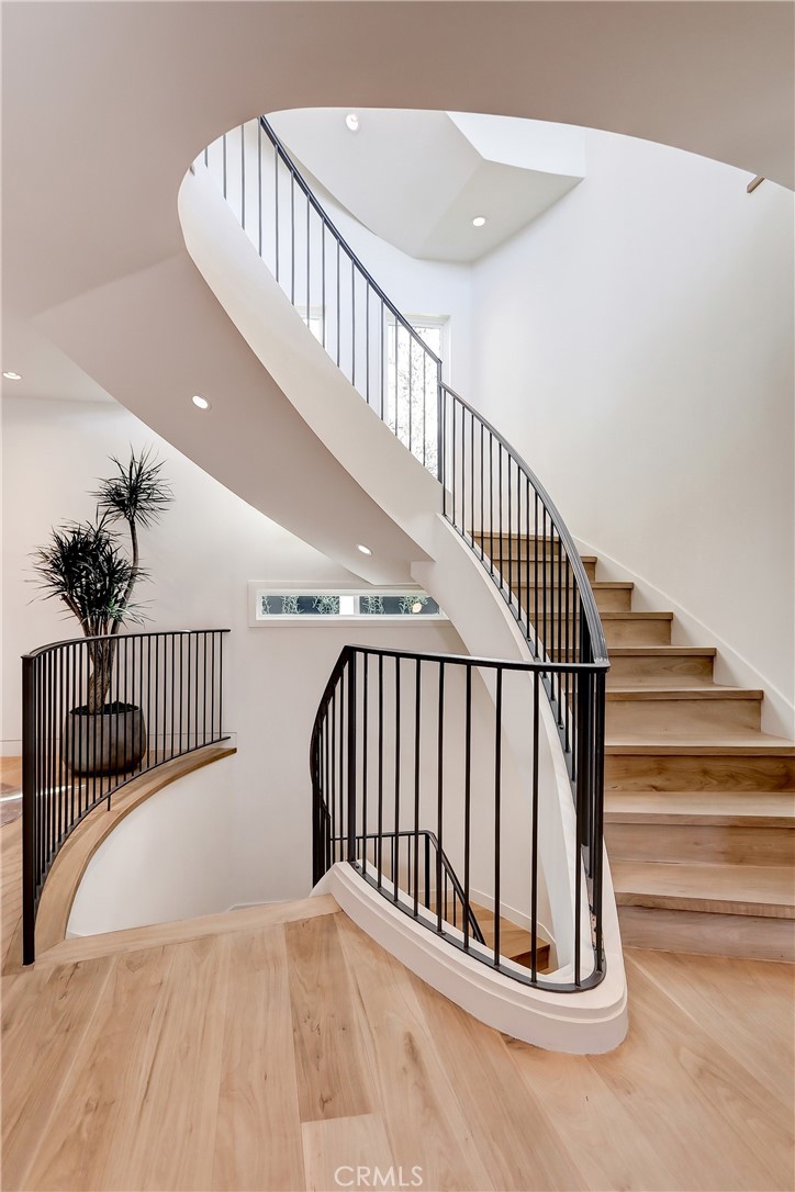 1712 Manhattan Avenue