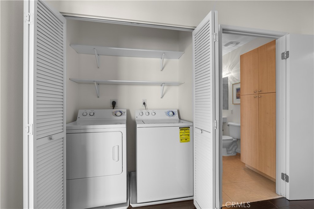 388 E Ocean Boulevard 903