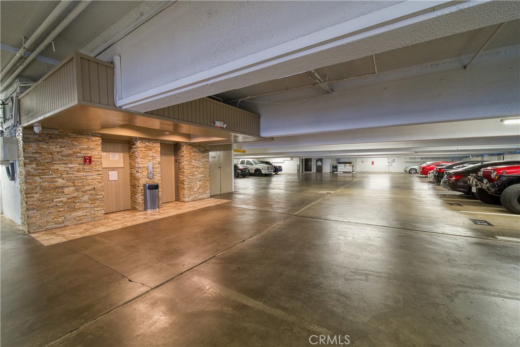 201 Calle Miramar 16