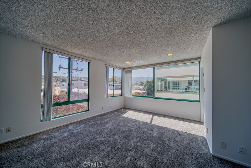 201 Calle Miramar 16