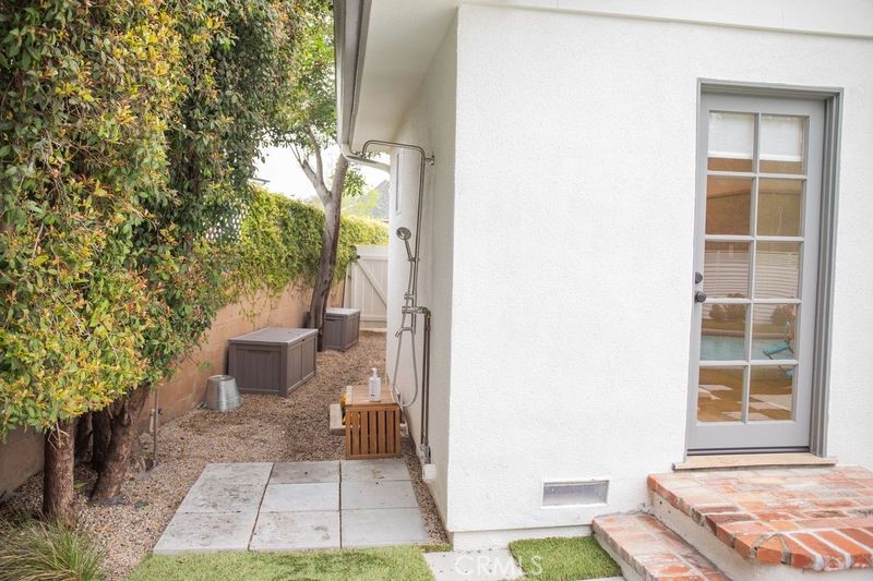 3361 Patricia Avenue