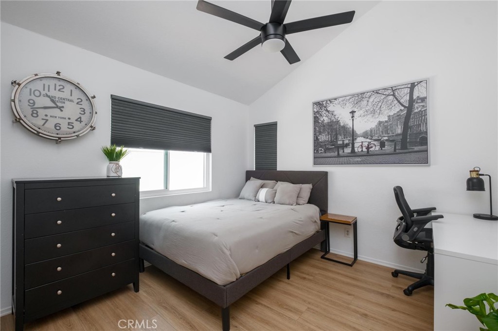 2310 Vanderbilt Lane 4