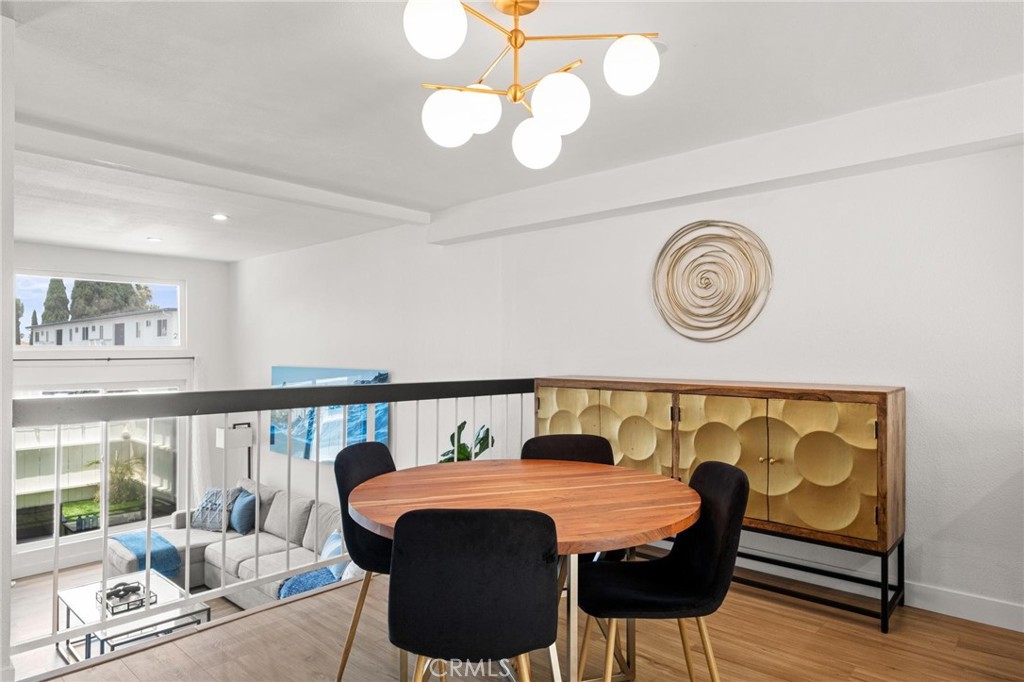 2310 Vanderbilt Lane 4