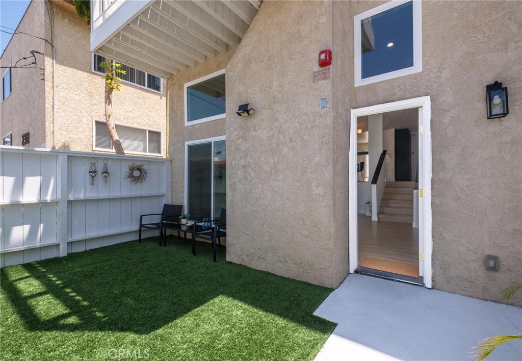 2310 Vanderbilt Lane 4