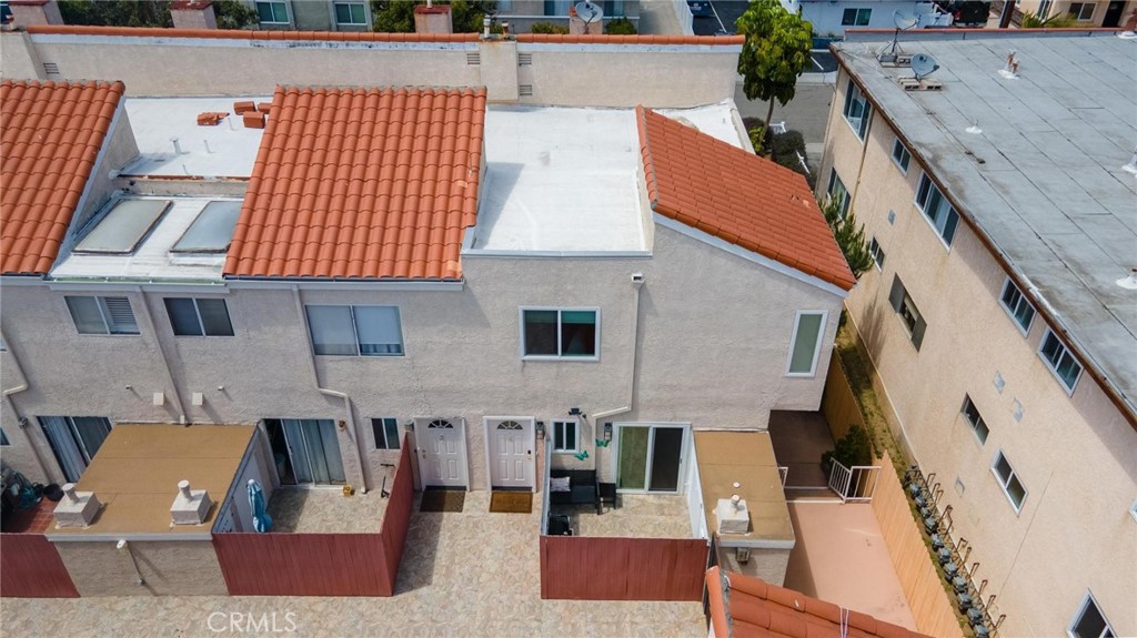 2310 Vanderbilt Lane 4