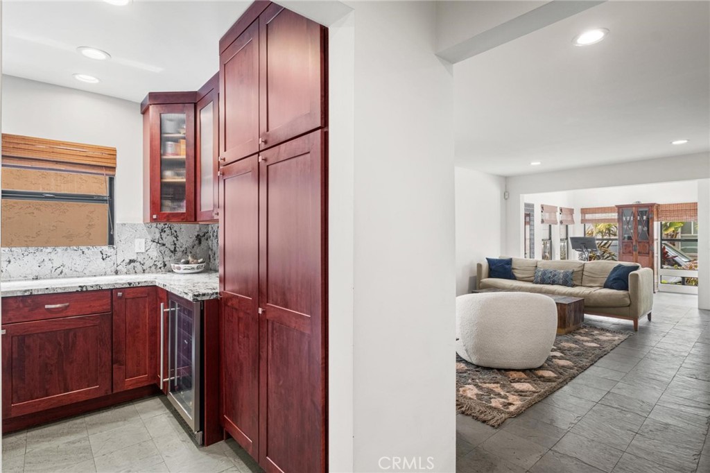 646 6th Street