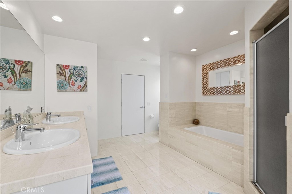 646 6th Street