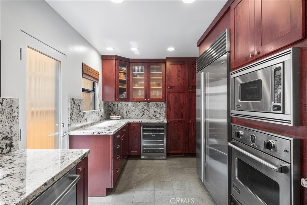 646 6th Street