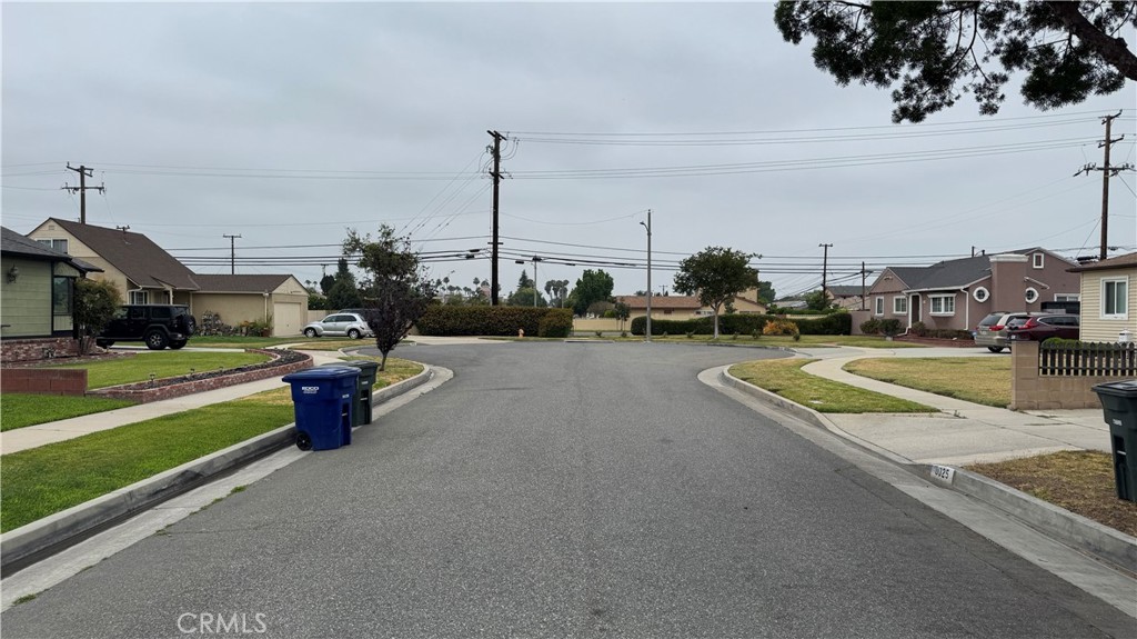 8050 Calendula Drive