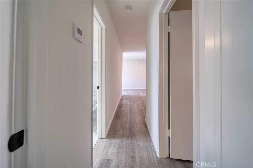 926 MANHATTAN BEACH BLVD B