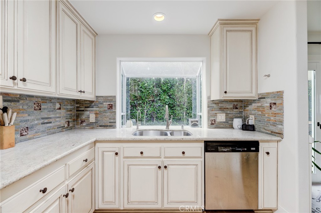 1924 Ruhland Avenue B