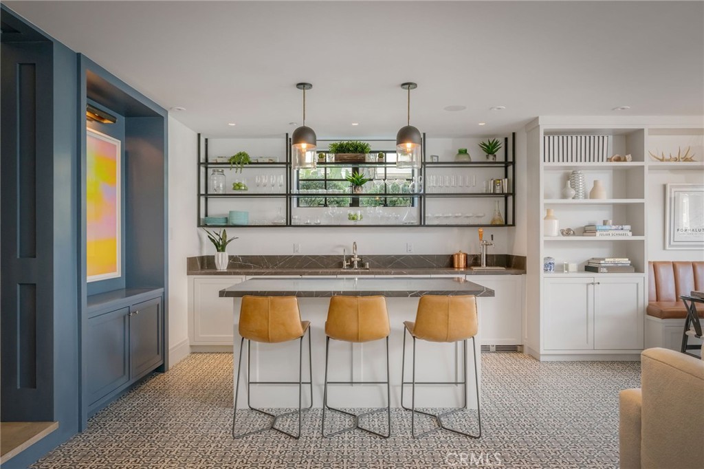 2903 Manhattan Avenue A