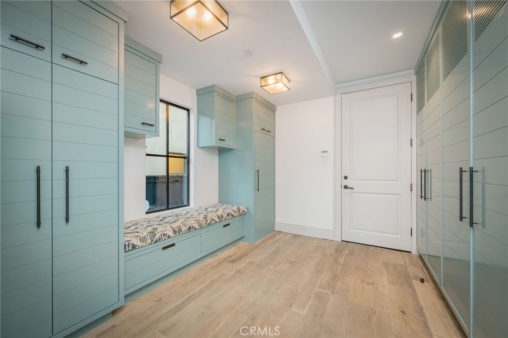 2903 Manhattan Avenue A