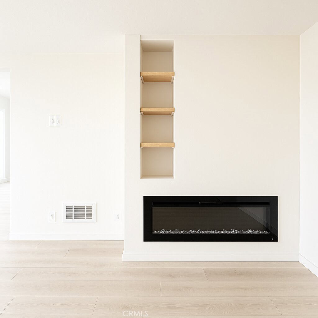 2124 Hermosa Avenue 6