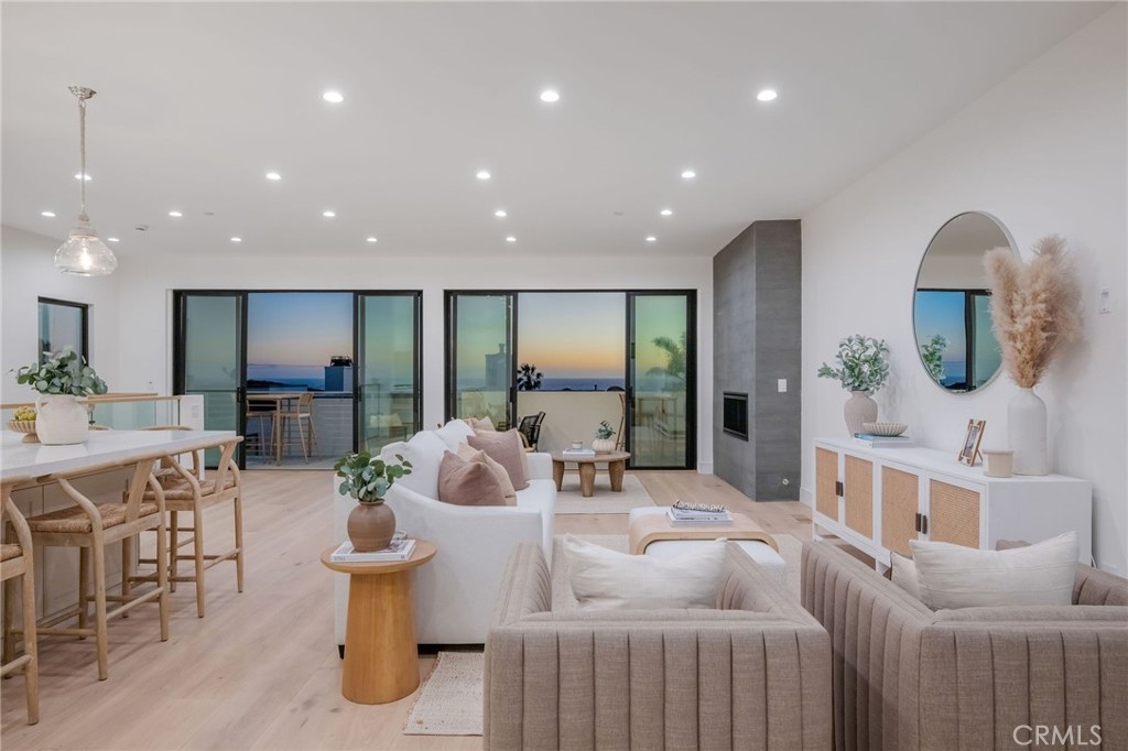 89 Bayview