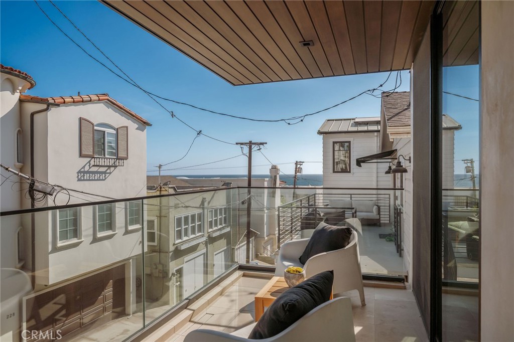 232 6th Street