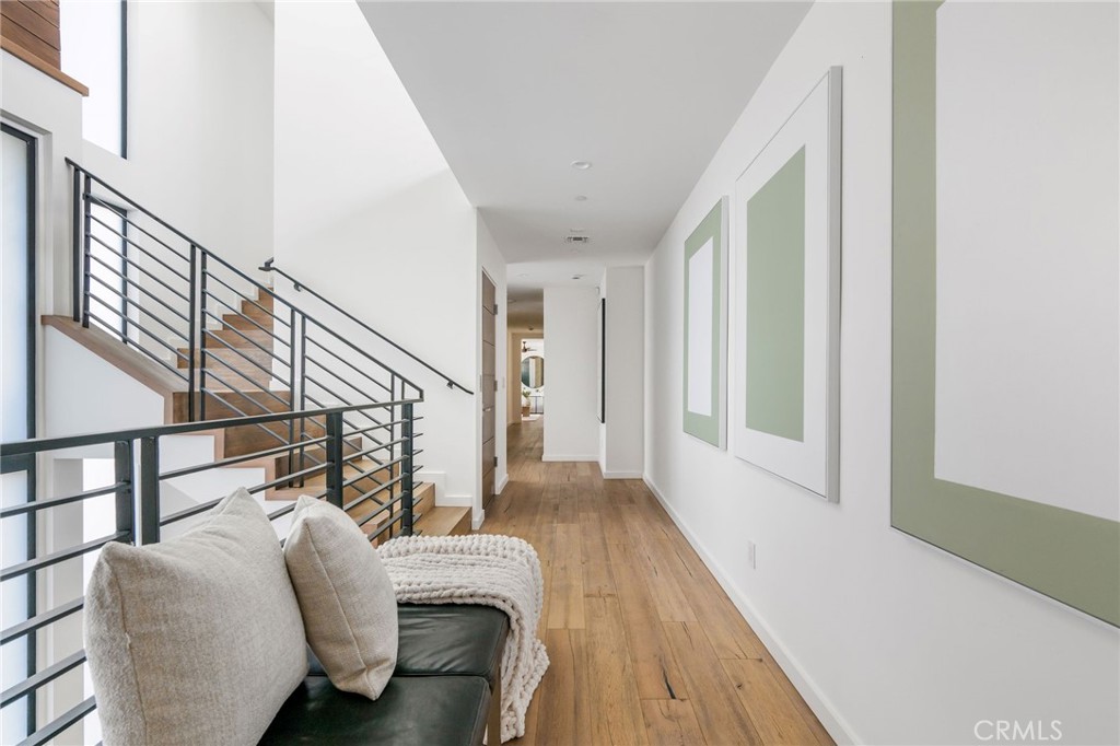 232 6th Street
