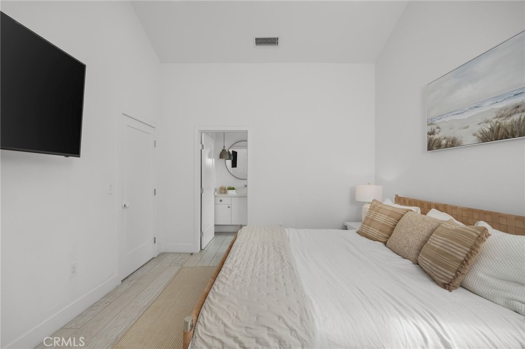 7400 W 80th Street