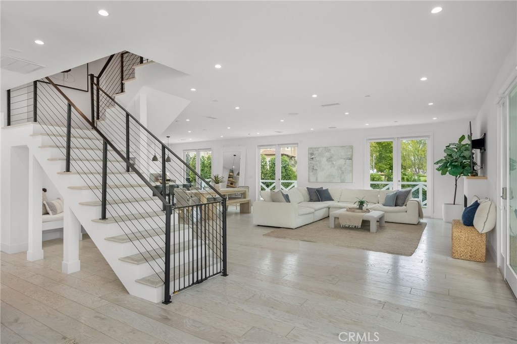 7400 W 80th Street