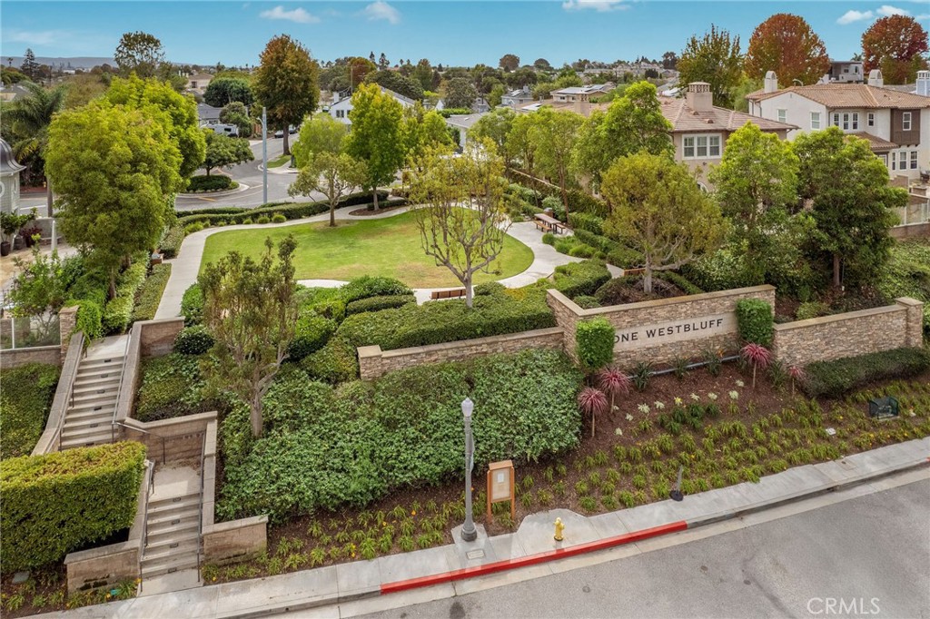 7400 W 80th Street