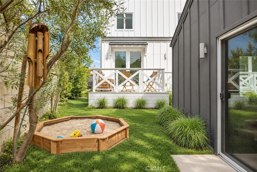 7400 W 80th Street