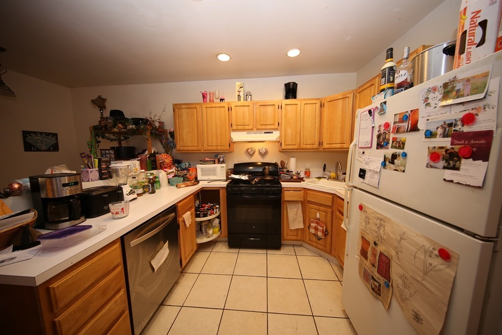 35 Adamson Street # 2