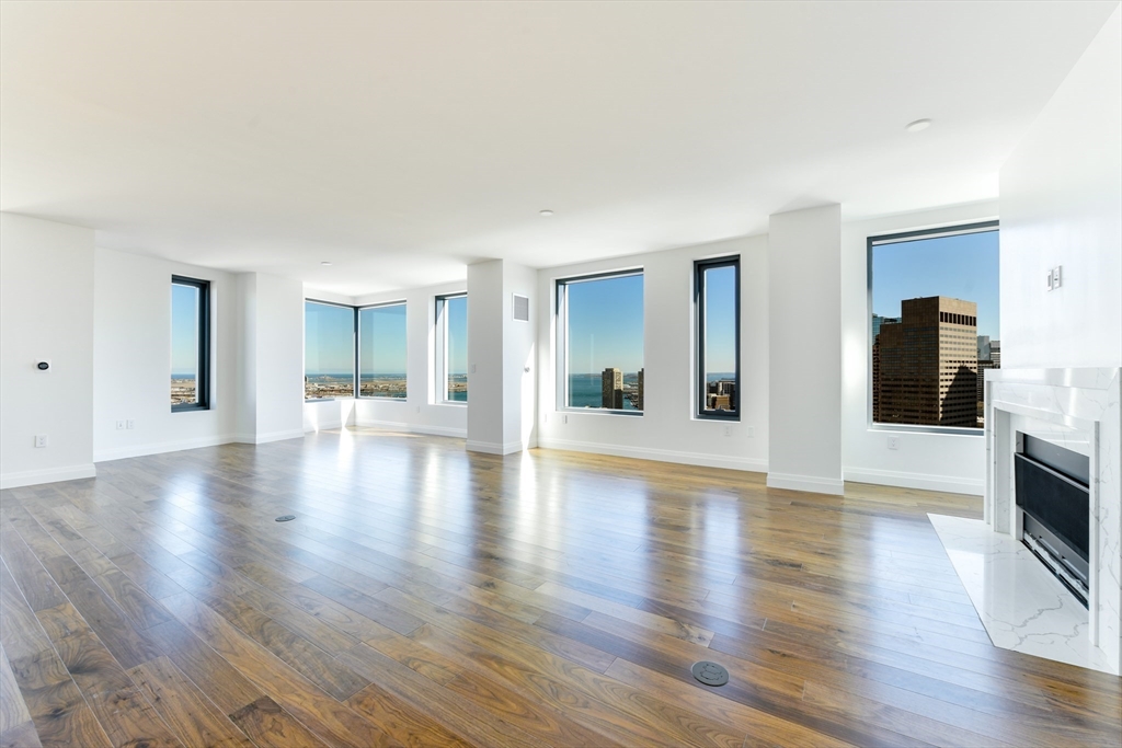 110 Sudbury Street # 3704