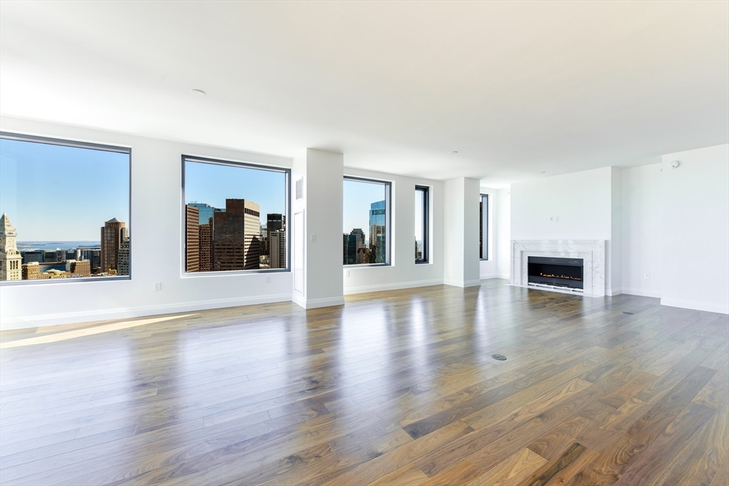 110 Sudbury Street # 3704