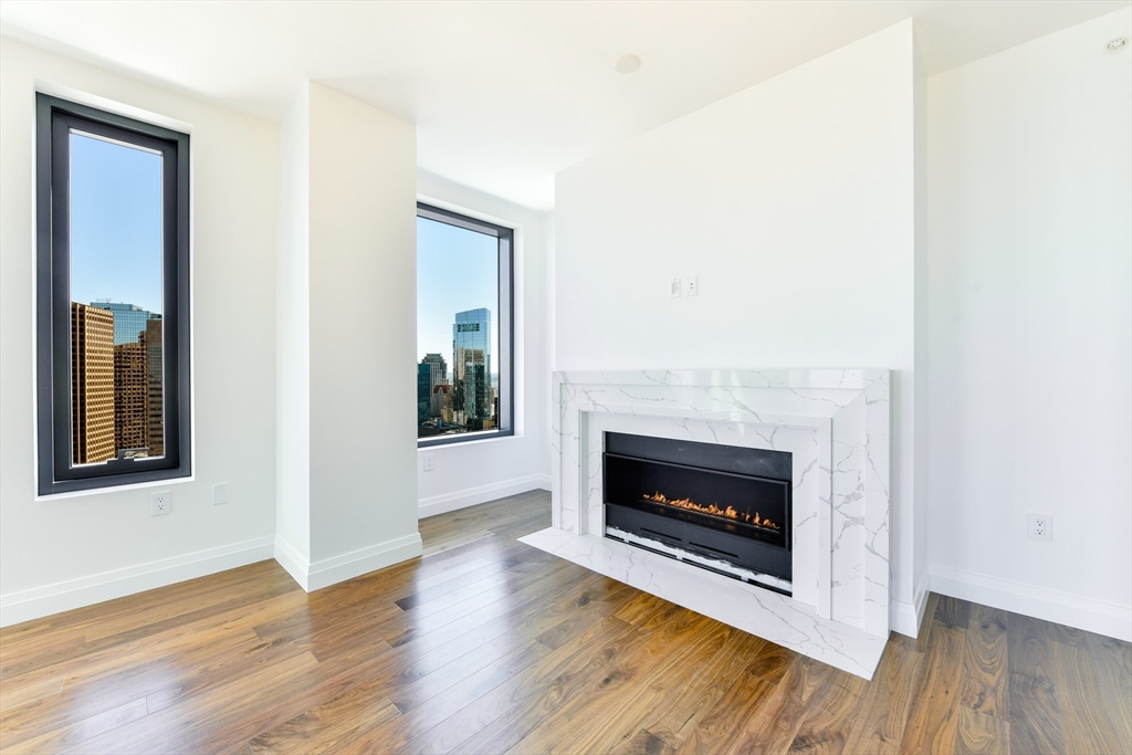110 Sudbury Street # 3704