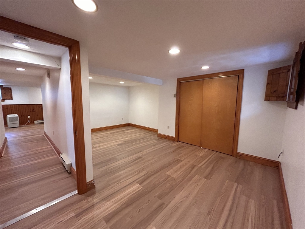 92 Wallingford Rd # B