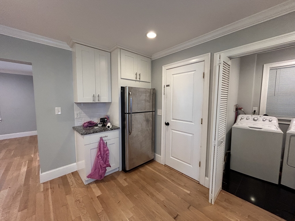 113 Highland Ave Unit: -