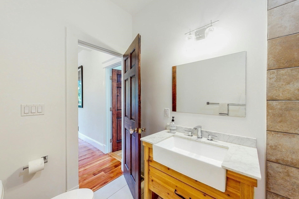 200-202 Crafts St # 1