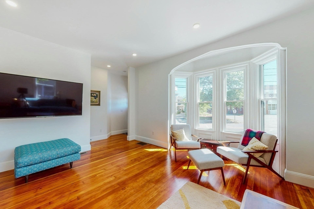 200-202 Crafts St # 1
